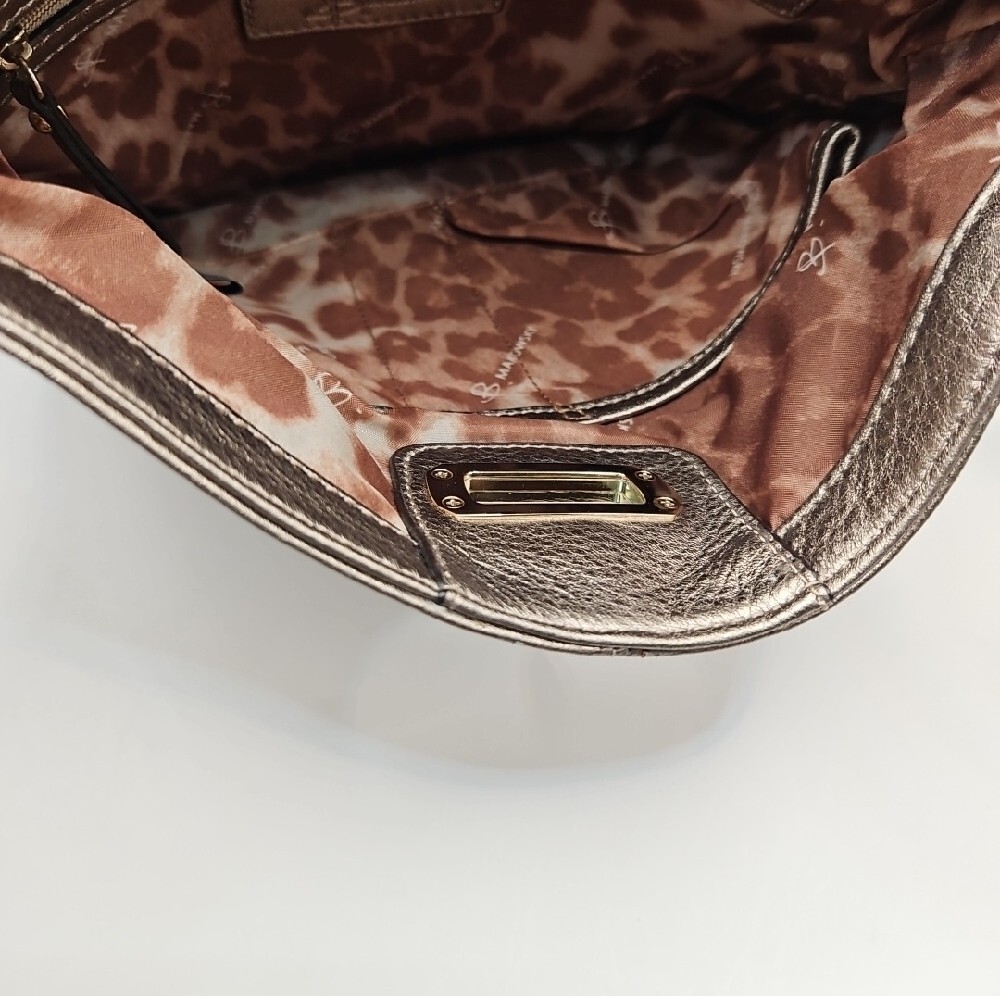 B Makowsky Metallic Taupe Leather Crossbody Strap Bag with Gold Hardware - Picture 7 of 10